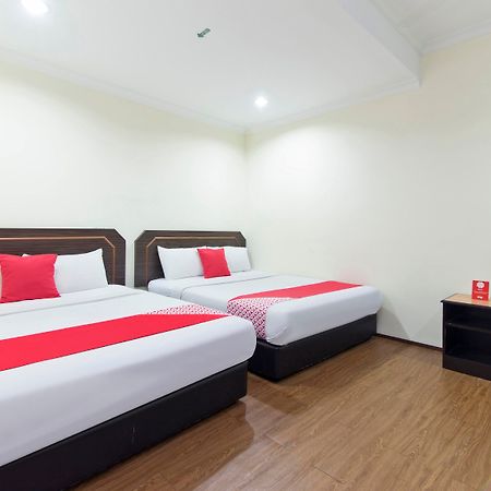 Oyo 327 Buddys Hotel كوالالمبور المظهر الخارجي الصورة