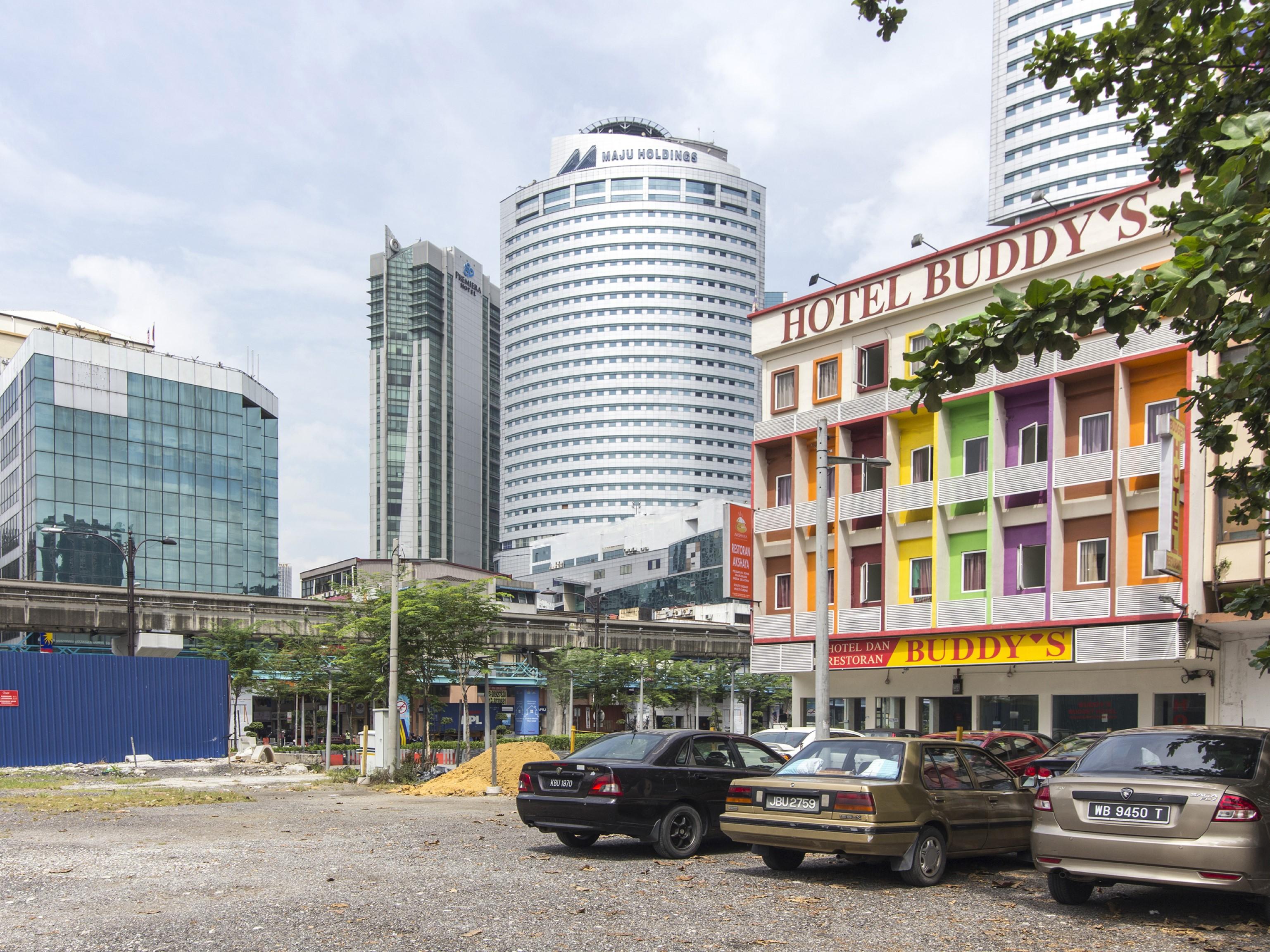 Oyo 327 Buddys Hotel كوالالمبور المظهر الخارجي الصورة