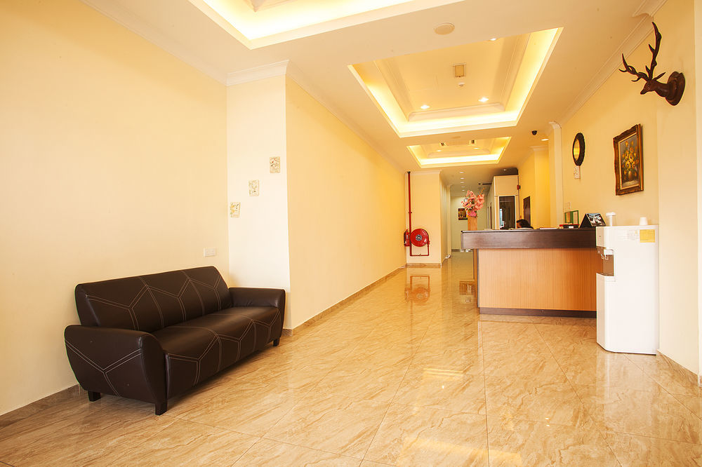 Oyo 327 Buddys Hotel كوالالمبور المظهر الخارجي الصورة
