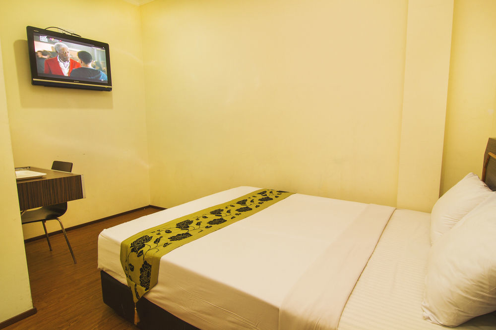 Oyo 327 Buddys Hotel كوالالمبور المظهر الخارجي الصورة